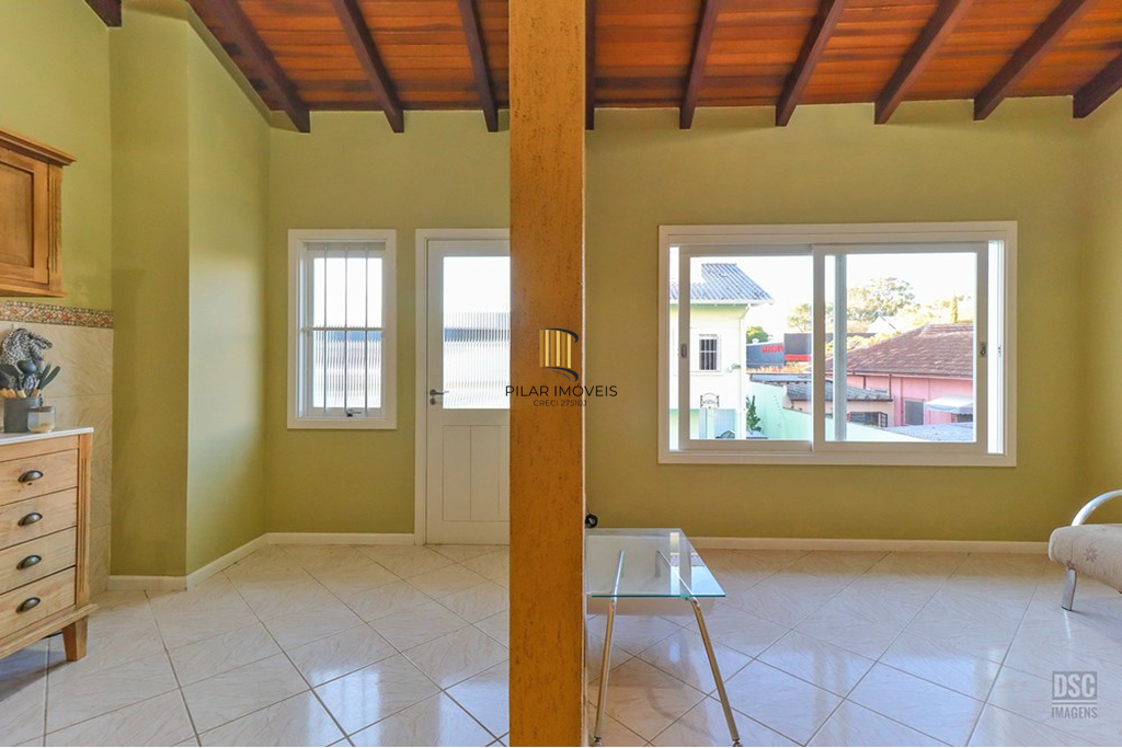 Casa 4 dormitórios no bairro Tristeza
