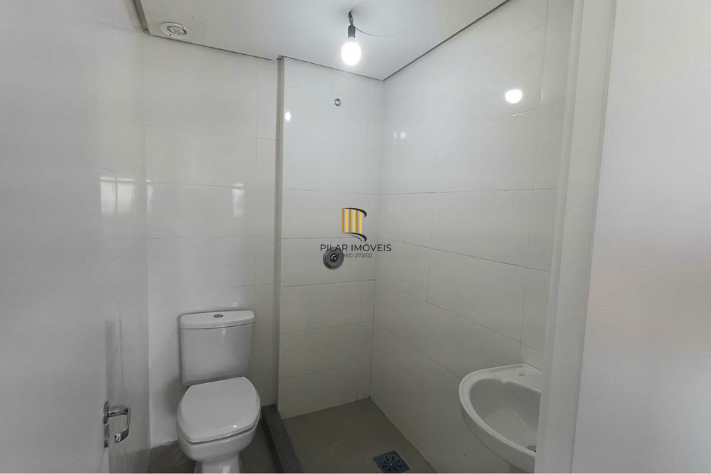 Apartamento 2 dormitórios no bairro Vila Ipiranga