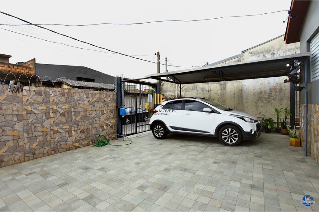 Casa 3 dormitórios no bairro Rubem Berta