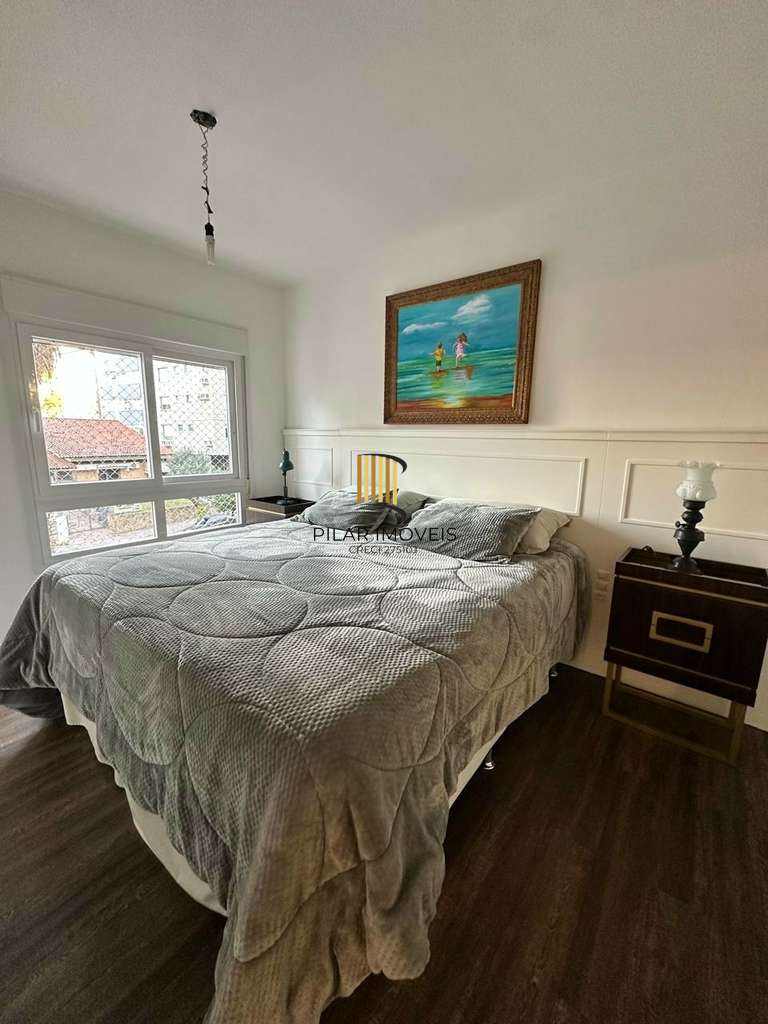 Apartamento 3 dormitórios no bairro Menino Deus