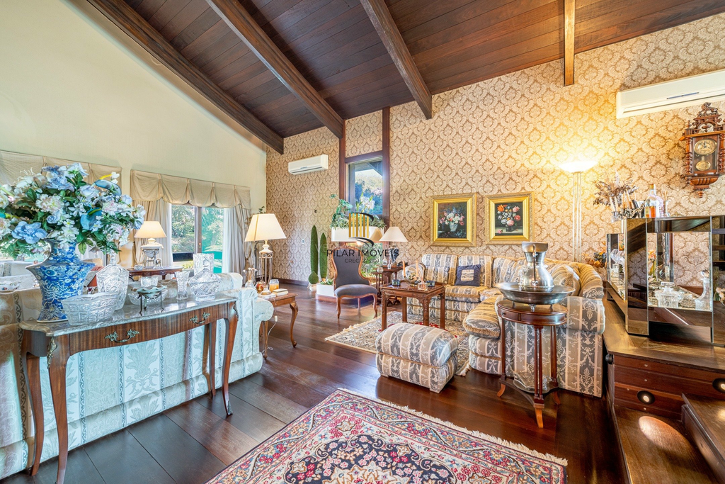 Casa de Condomínio 3 dormitórios no bairro Cavalhada