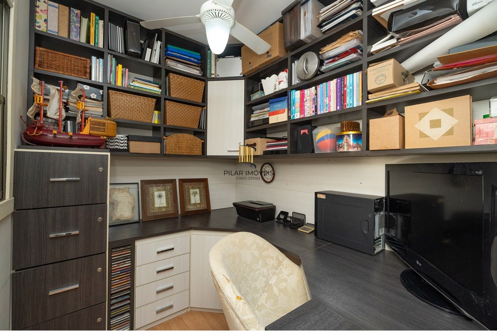 Apartamento 3 dormitórios no bairro Menino Deus