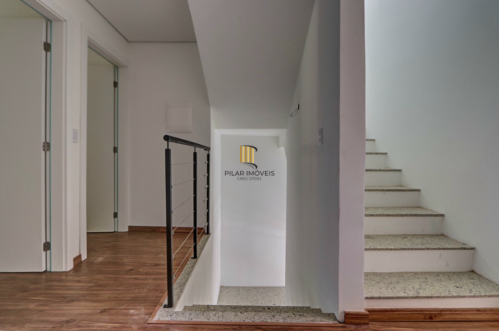 Casa 3 dormitórios no bairro Chácara das Pedras