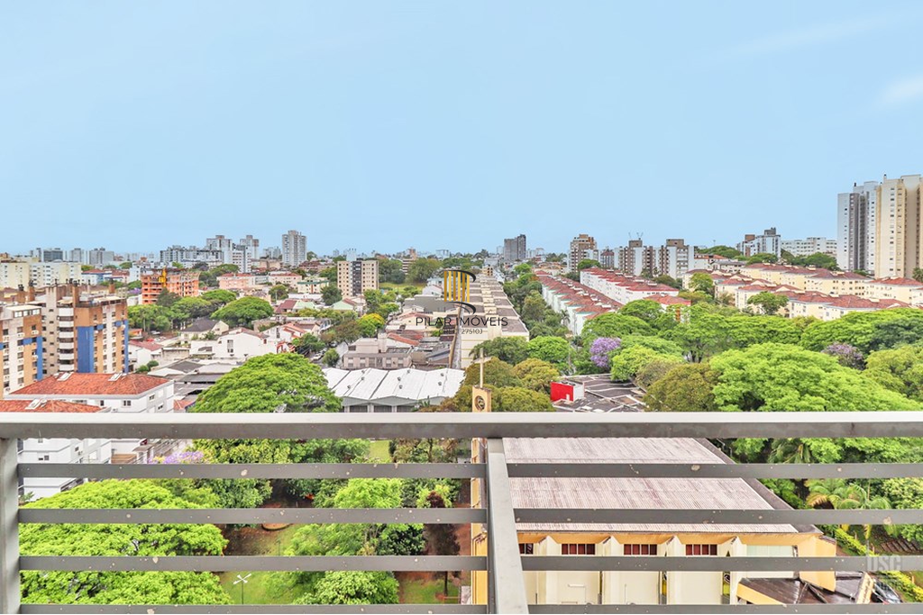 Apartamento 2 dormitórios no bairro Vila Ipiranga