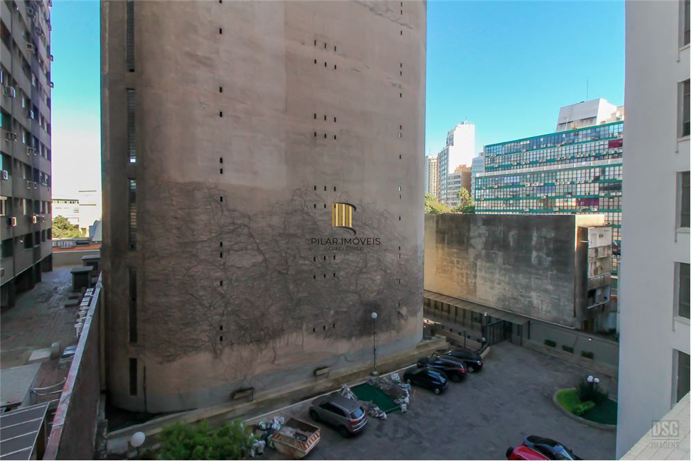 Apartamento 4 dormitórios no bairro Centro Histórico