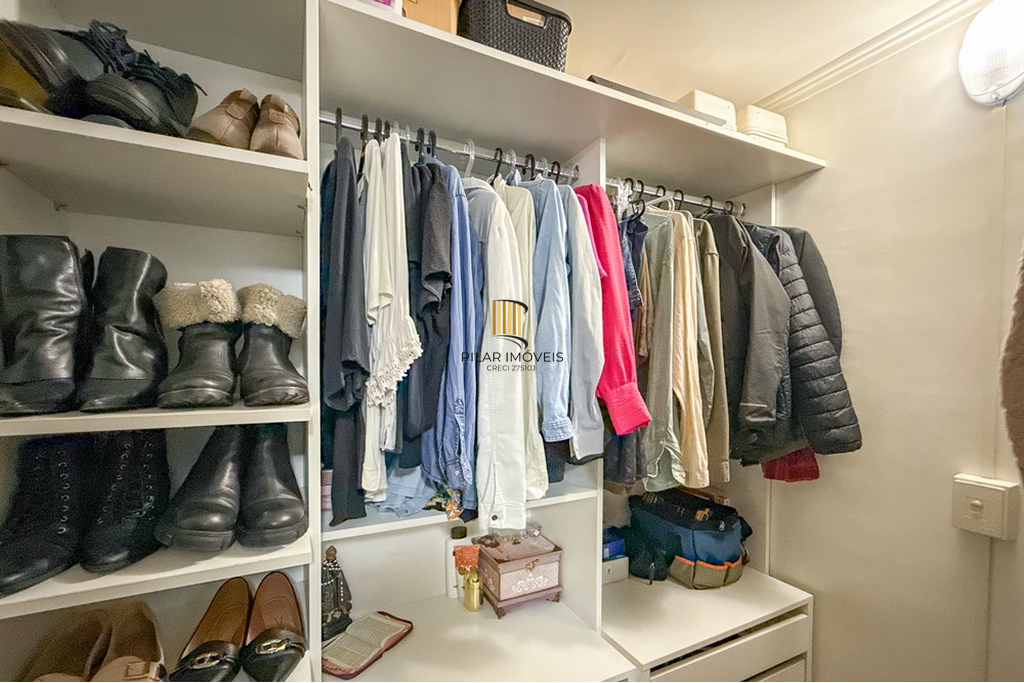 Apartamento 2 dormitórios no bairro Lomba da Palmeira