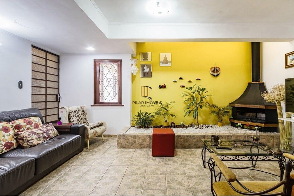 Casa 3 dormitórios no bairro Vila Ipiranga