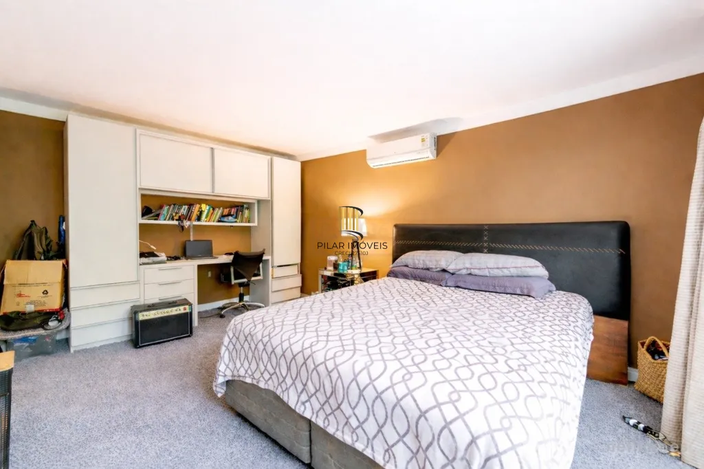 Casa 4 dormitórios no bairro Sétimo Céu