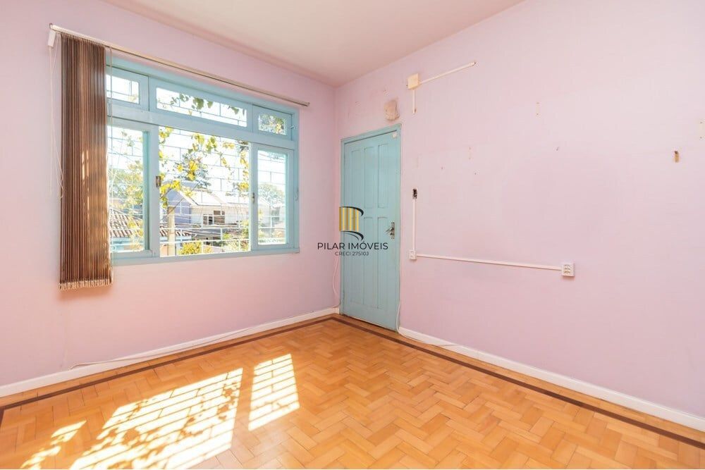 Casa 3 dormitórios no bairro Santa Maria Goretti