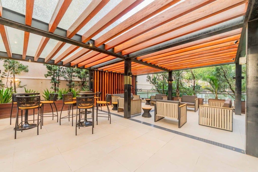 Apartamento 4 dormitórios no bairro Petrópolis