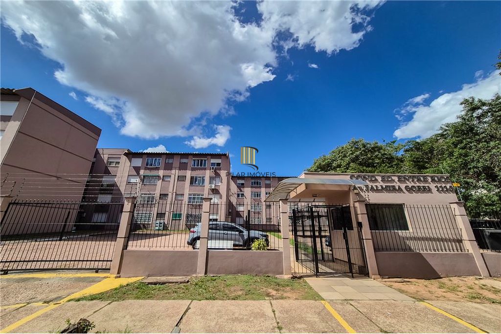 Apartamento 2 dormitórios no bairro Humaitá