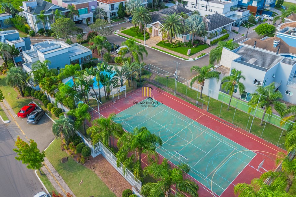 Casa 4 dormitórios no bairro Igara