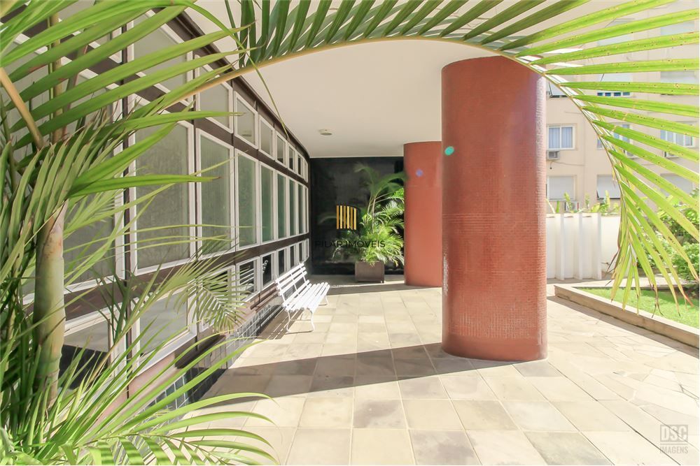 Apartamento 4 dormitórios no bairro Centro Histórico