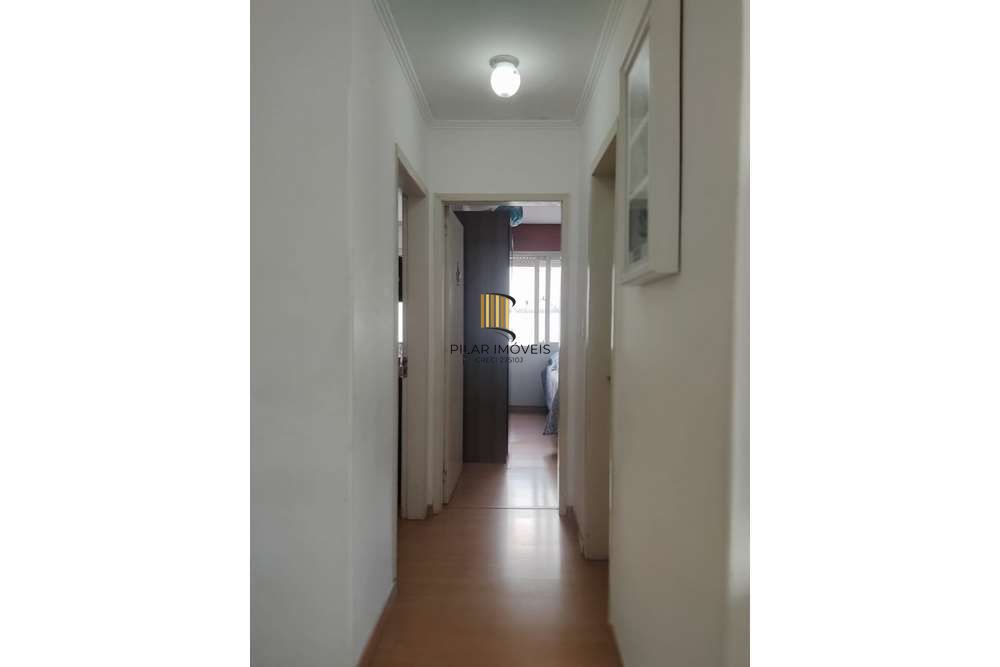 Apartamento 2 dormitórios no bairro Rubem Berta