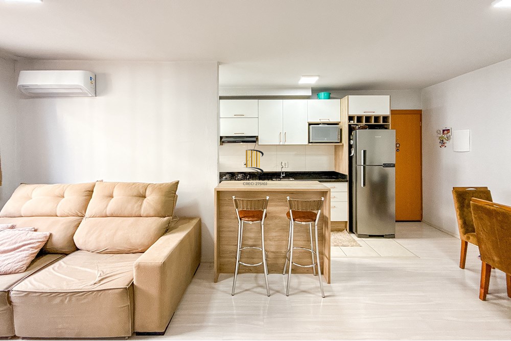 Apartamento 2 dormitórios no bairro Olaria