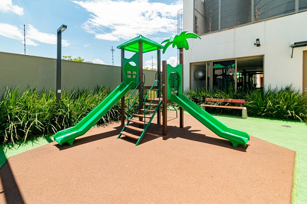 Casa de Condomínio 4 dormitórios no bairro Jardim Itu