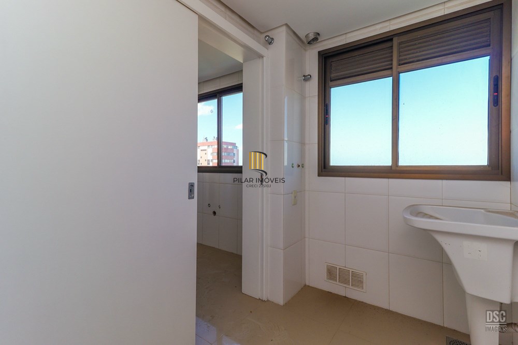 Apartamento 3 dormitórios no bairro Jardim Planalto