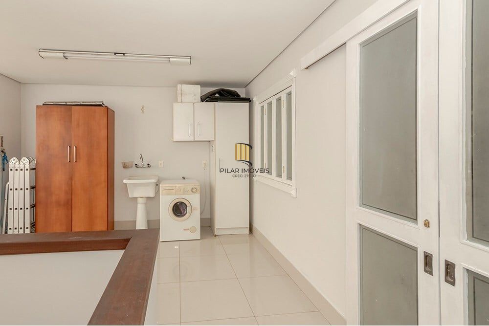Casa 3 dormitórios no bairro Chácara das Pedras