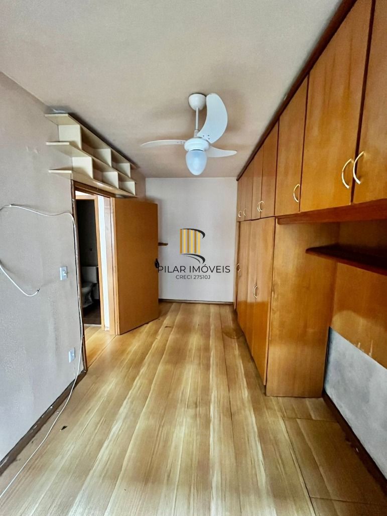 Apartamento 2 dormitórios no bairro Vila Ipiranga