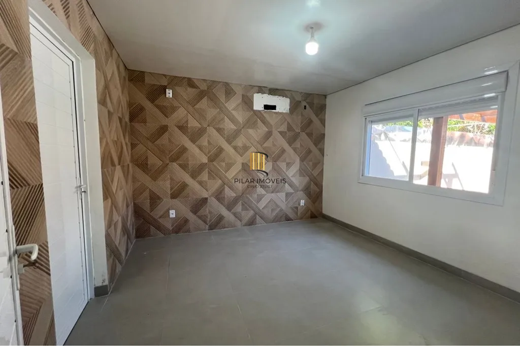 Casa 4 dormitórios no bairro Petrópolis