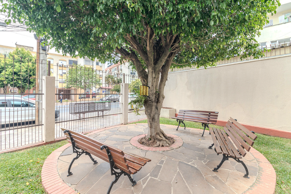 Apartamento 2 dormitórios no bairro Centro