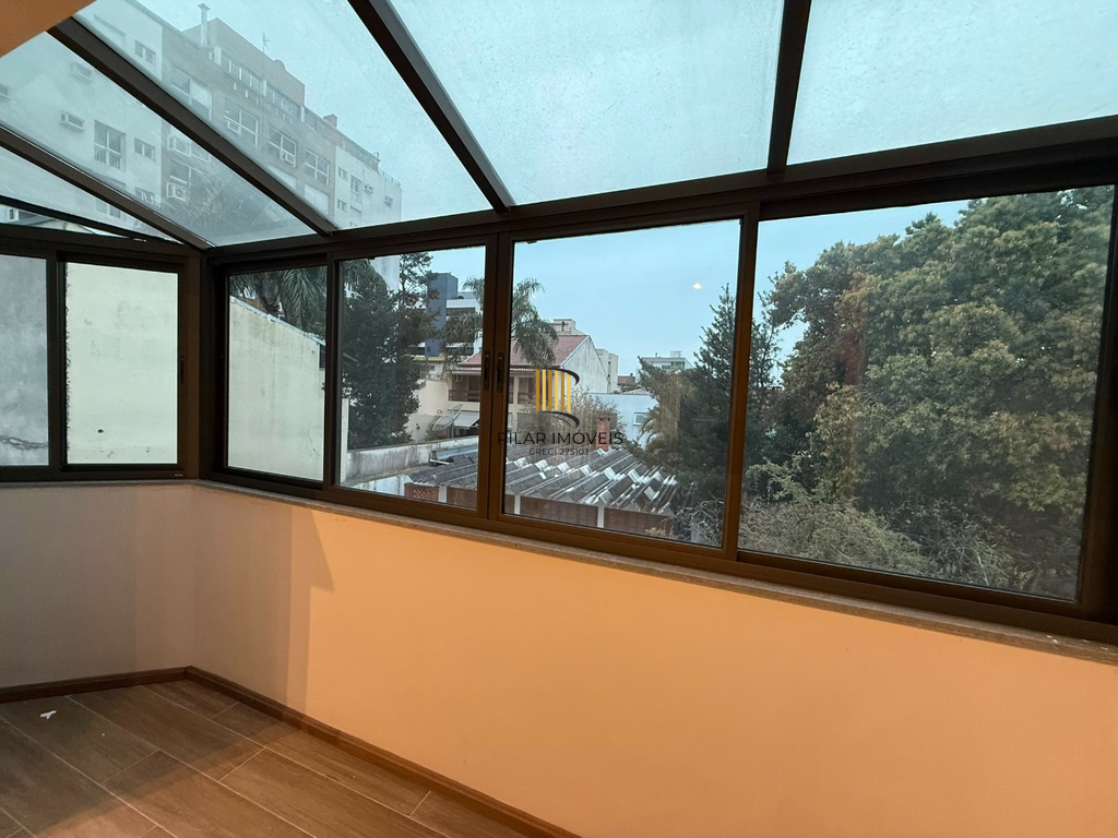 Cobertura 3 dormitórios no bairro Petrópolis