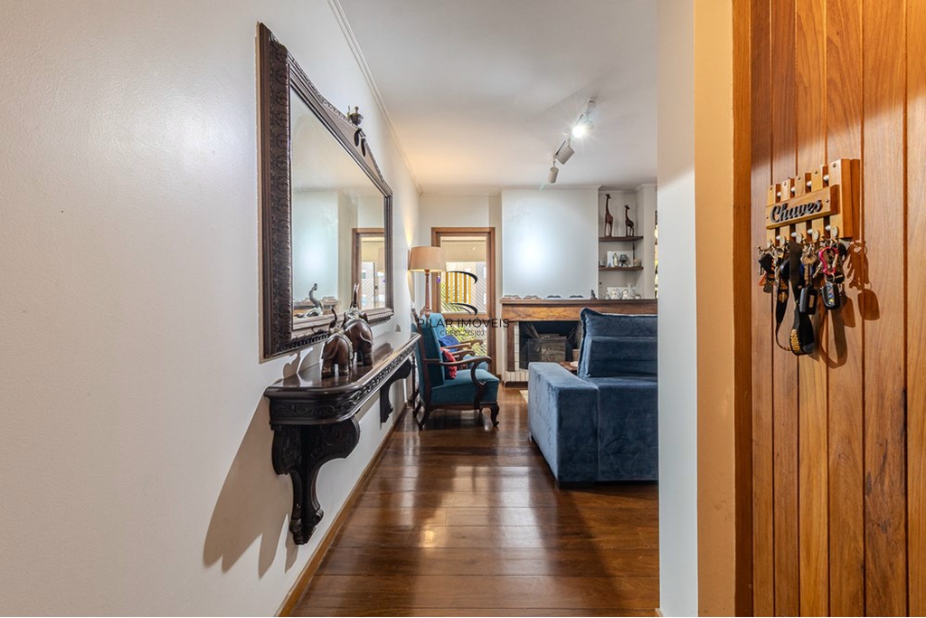 Cobertura 3 dormitórios no bairro Petrópolis