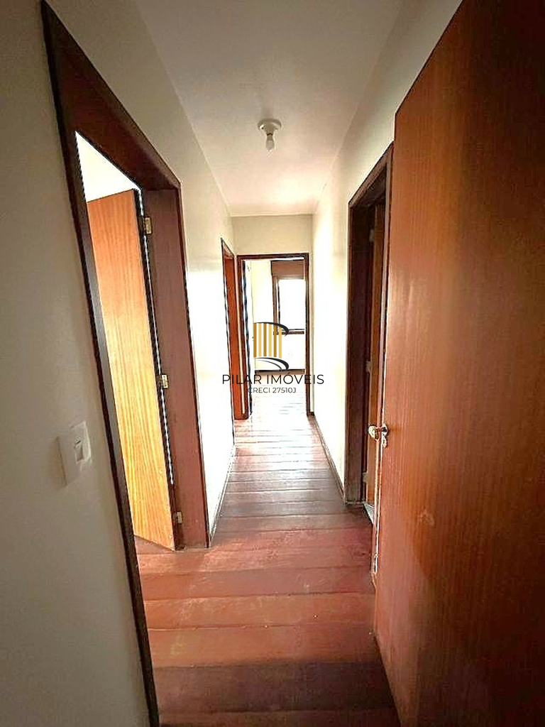 Apartamento 4 dormitórios no bairro Floresta