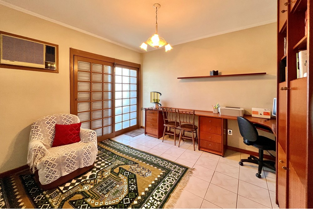 Casa 3 dormitórios no bairro Nossa Senhora das Graças