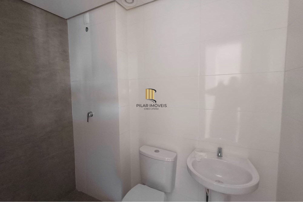 Apartamento 2 dormitórios no bairro Vila Ipiranga