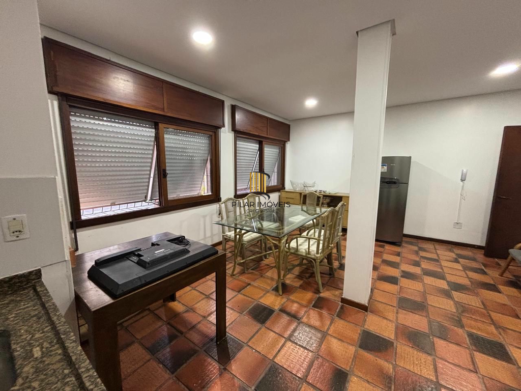 Apartamento 3 dormitórios no bairro Mont Serrat