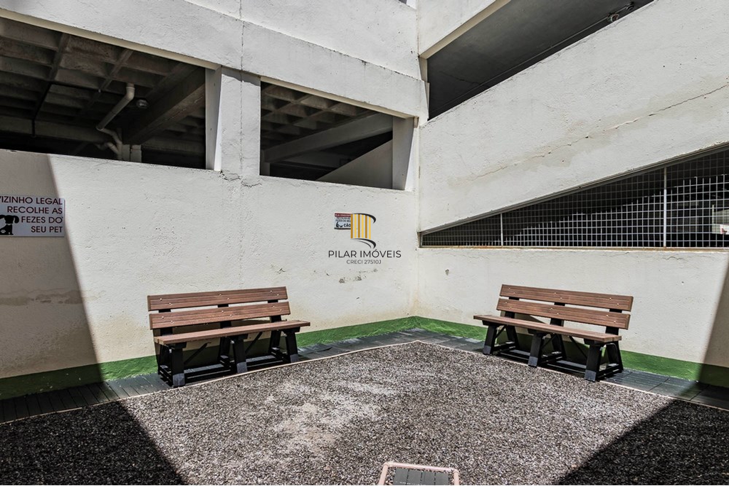 Apartamento 2 dormitórios no bairro Chácara das Pedras