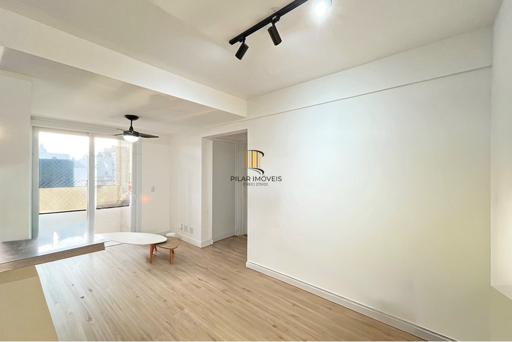 Apartamento 2 dormitórios no bairro Glória