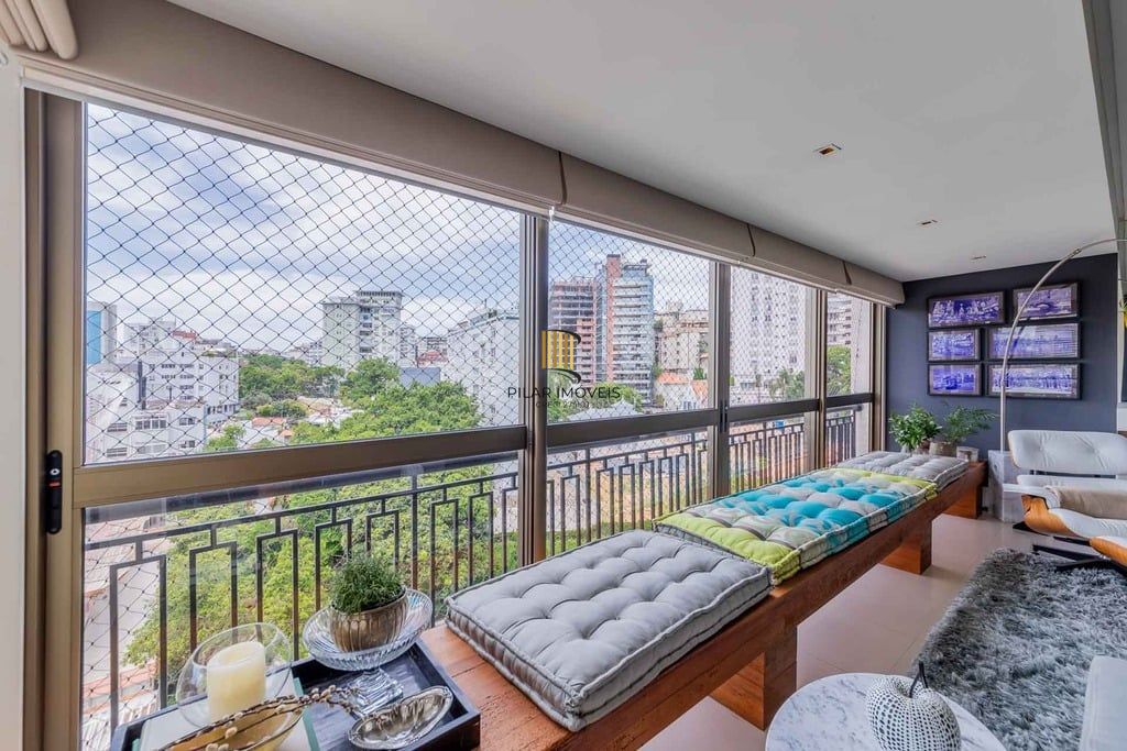 Apartamento 3 dormitórios no bairro Moinhos de Vento