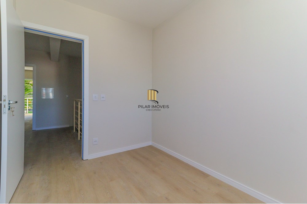 Casa 3 dormitórios no bairro Ipanema