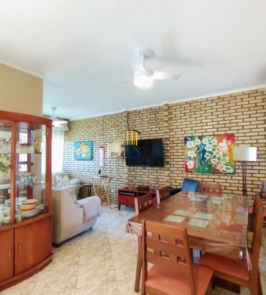 Casa 4 dormitórios no bairro Jardim Itu