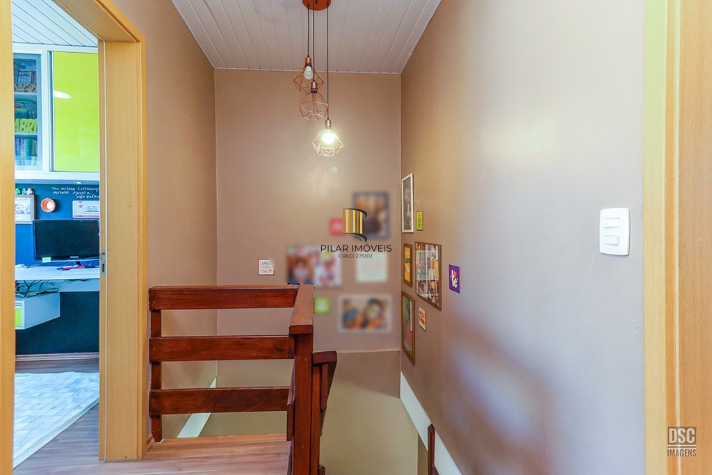 Casa de Condomínio 3 dormitórios no bairro Hípica