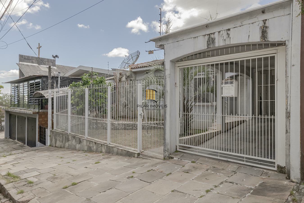 Casa 3 dormitórios no bairro Jardim Sabará