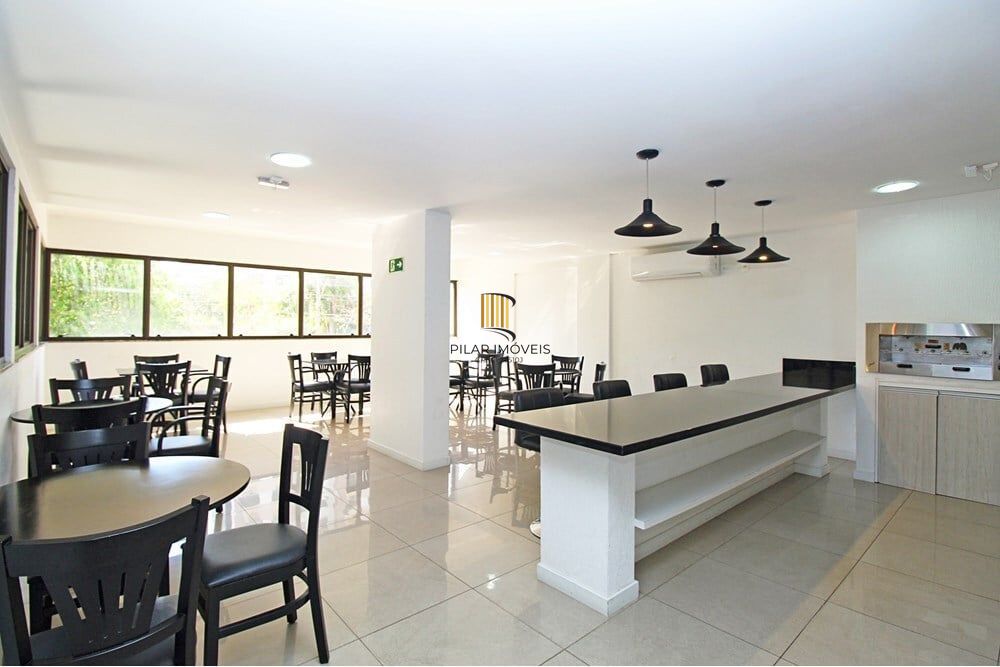 Apartamento 2 dormitórios no bairro Menino Deus