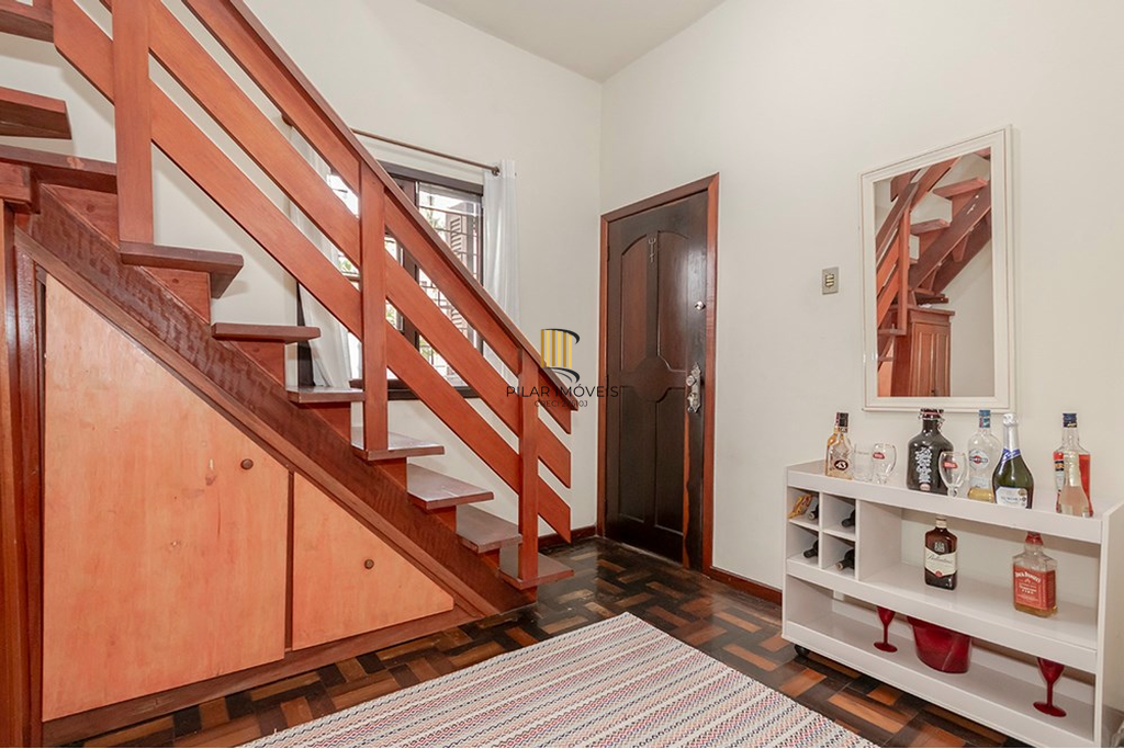 Casa 4 dormitórios no bairro Passo da Areia