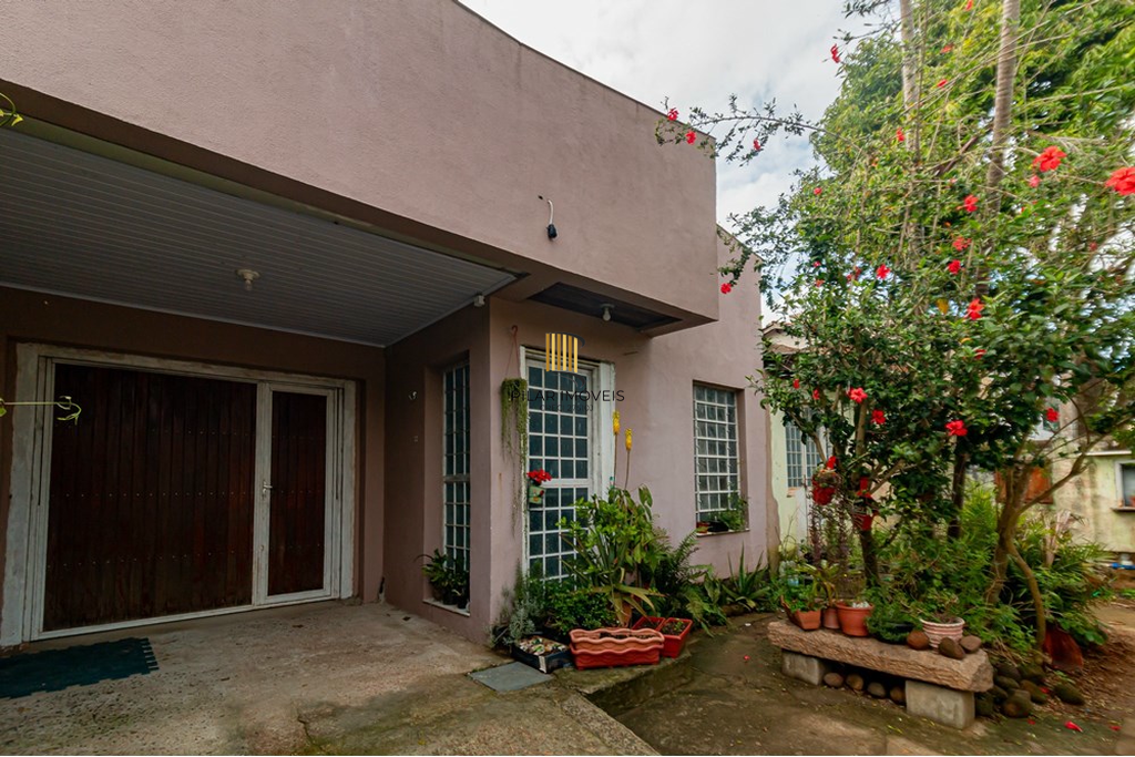 Casa 3 dormitórios no bairro Jardim Itu