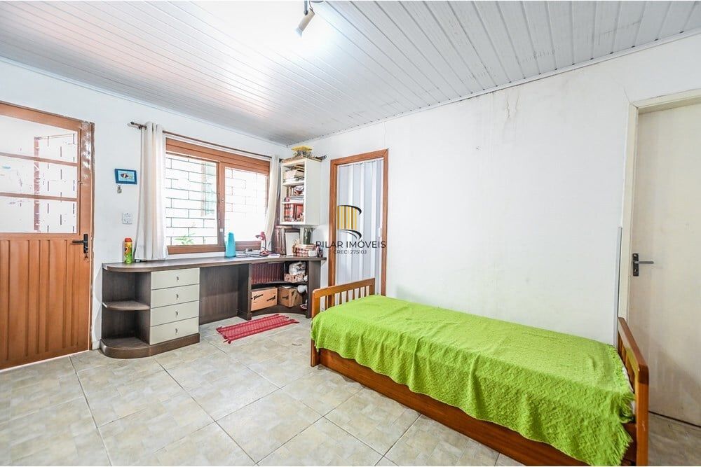 Casa de Condomínio 4 dormitórios no bairro Santa Tereza