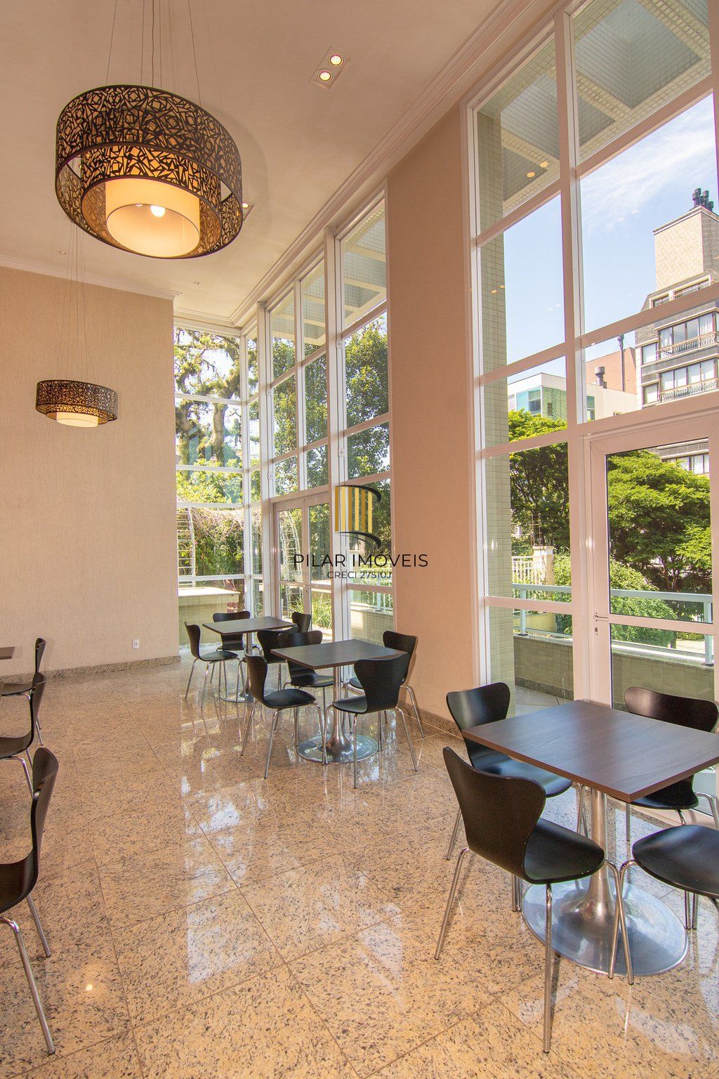 Apartamento 3 dormitórios no bairro Petrópolis