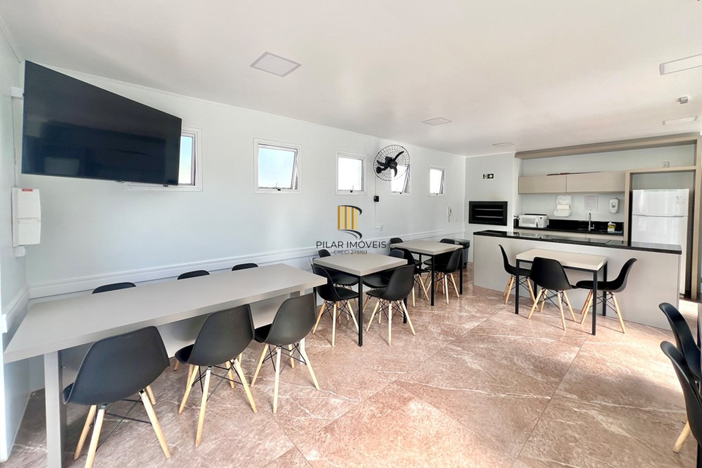 Apartamento 2 dormitórios no bairro Olaria