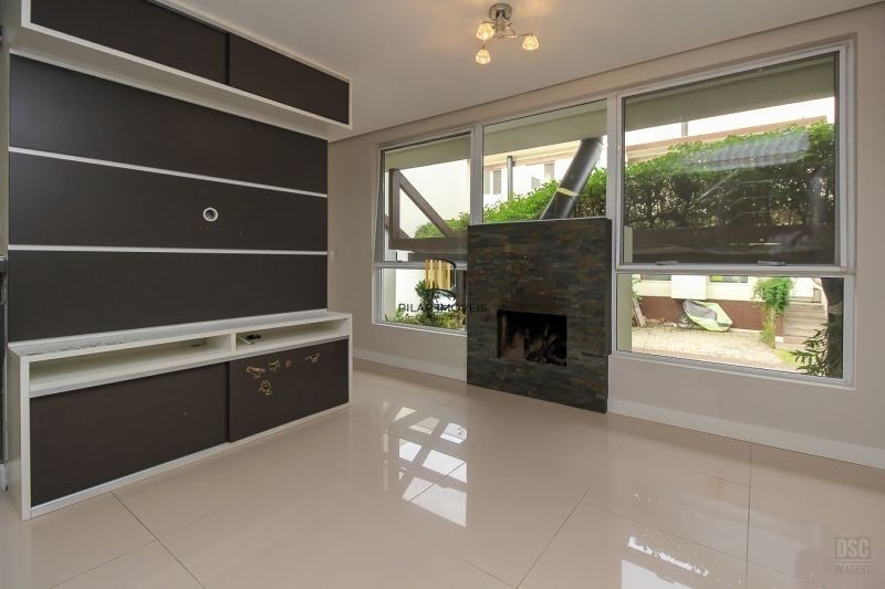 Casa 3 dormitórios no bairro Ipanema