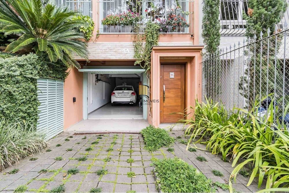 Casa 3 dormitórios no bairro Jardim Sabará
