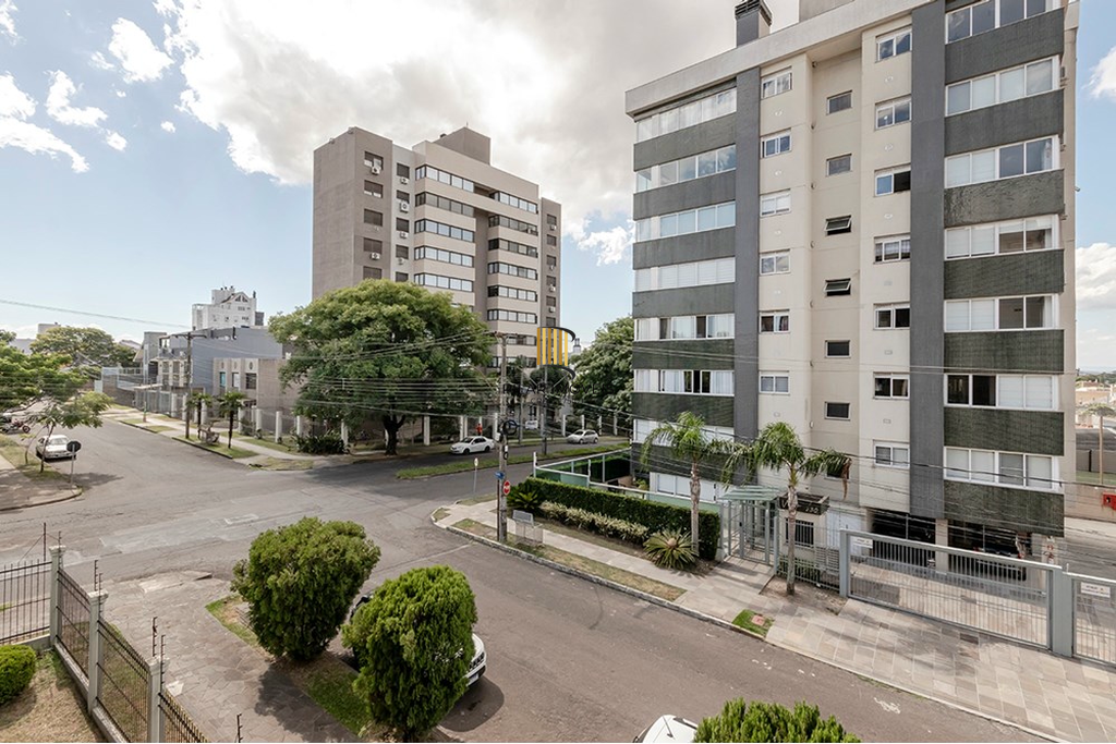 Apartamento 3 dormitórios no bairro Jardim Planalto