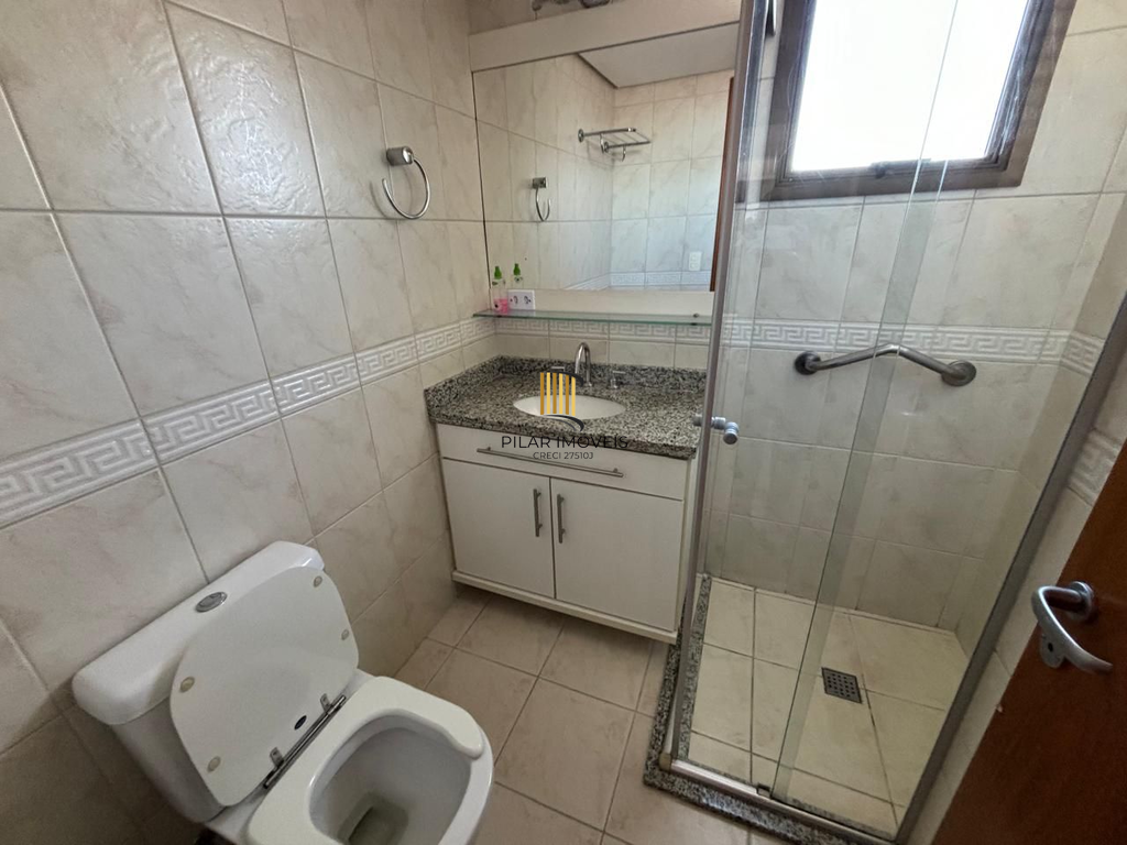 Apartamento 3 dormitórios no bairro Menino Deus