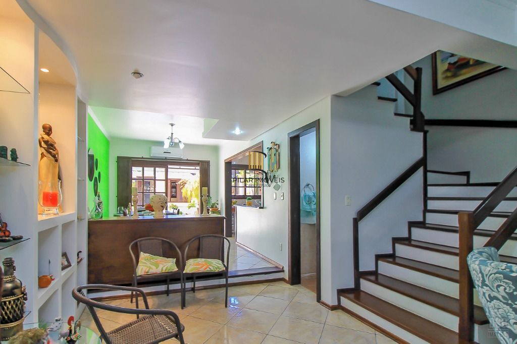 Casa 3 dormitórios no bairro Cavalhada