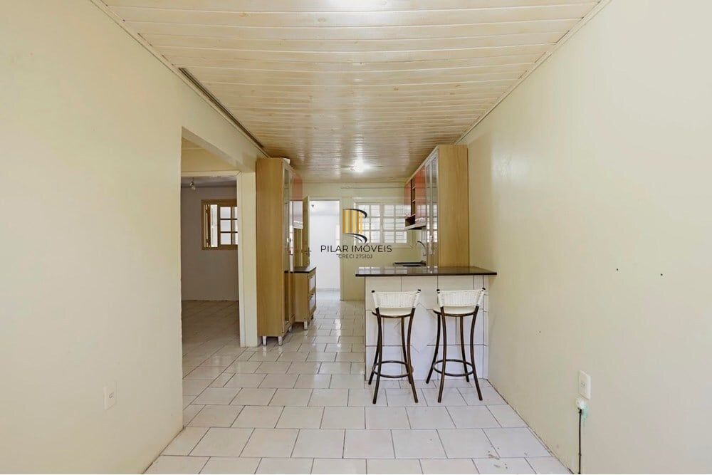 Casa 2 dormitórios no bairro Jardim Algarve